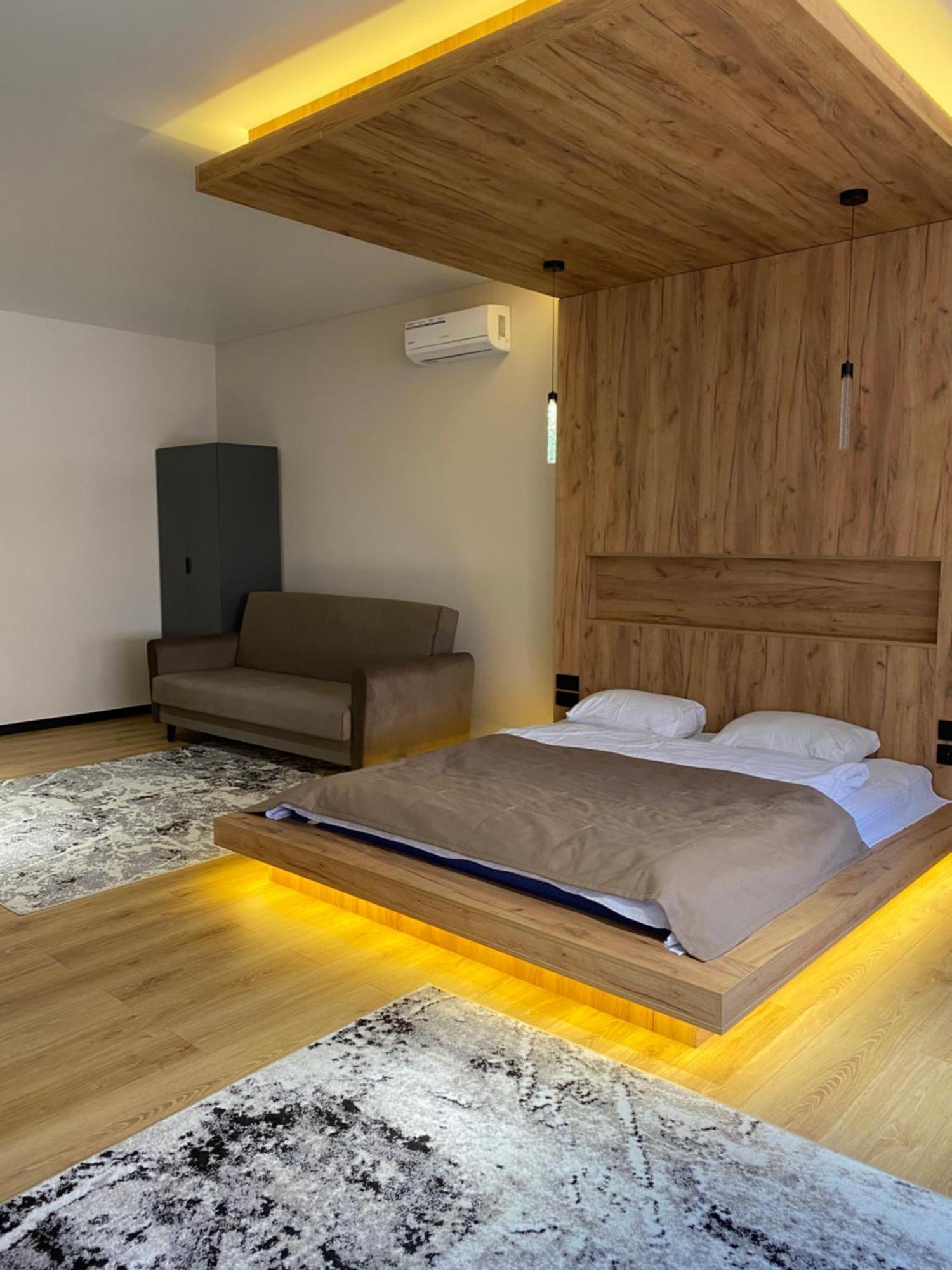 Discovery Garden Apartments Khmelʼnytsʼkyy Buitenkant foto