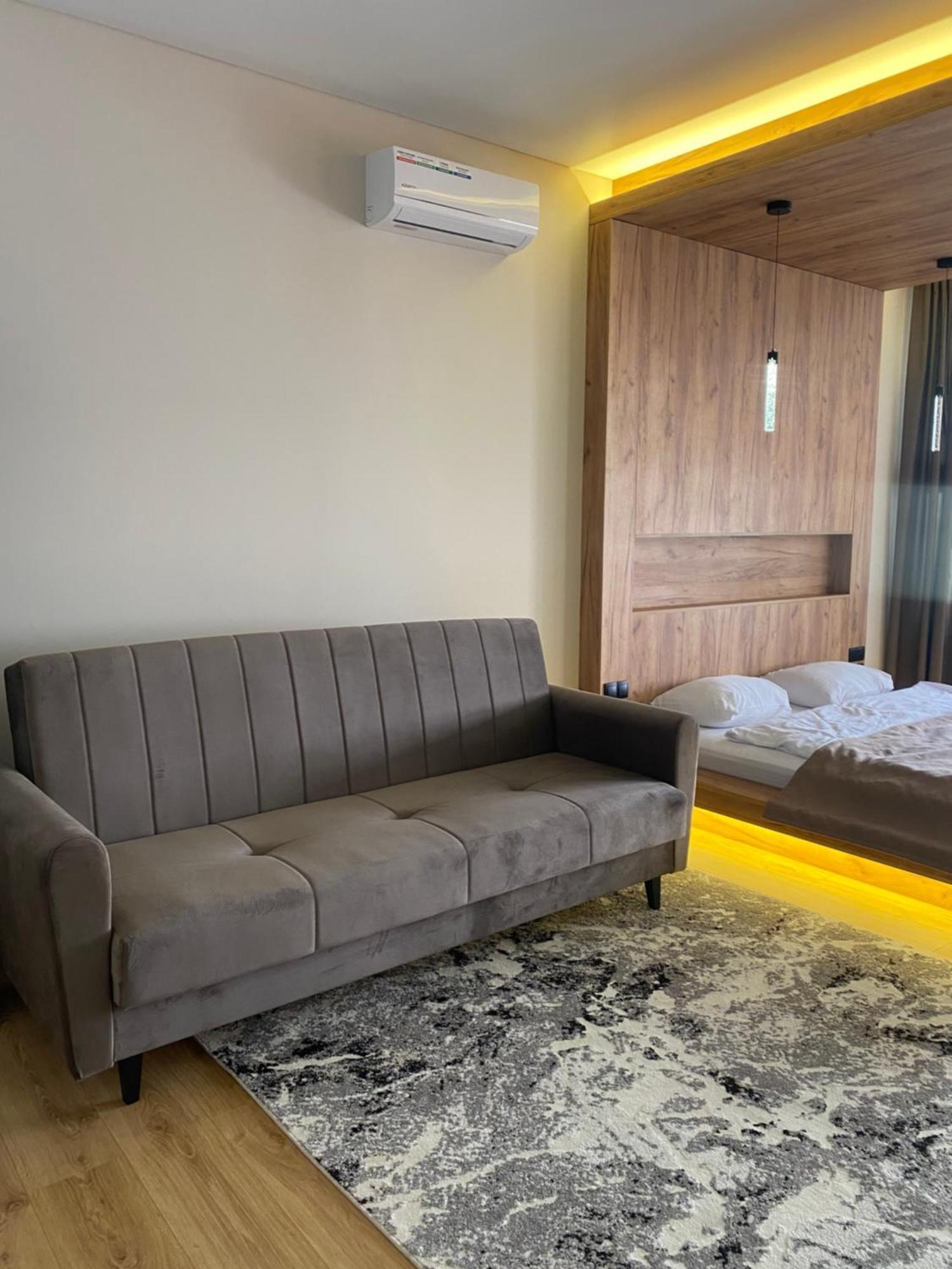 Discovery Garden Apartments Khmelʼnytsʼkyy Buitenkant foto